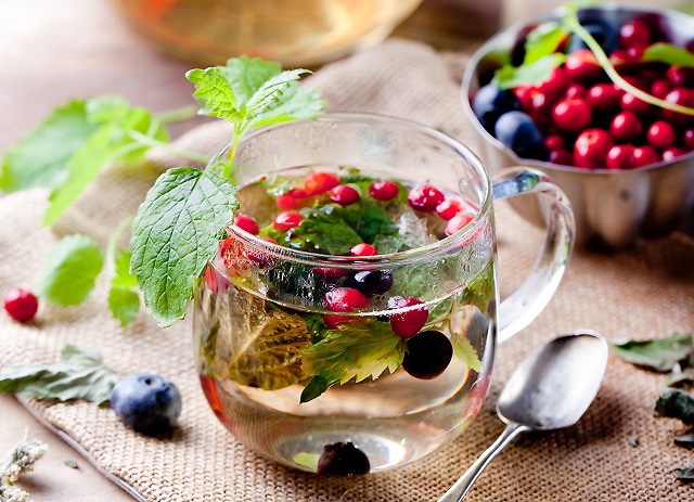 【緑茶のチカラ】はダイエットに効果的◎暑い夏には緑茶を飲もう！