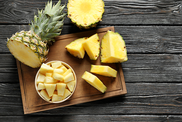 【甘酸っぱい夏の味】パイナップルの栄養パワーとおすすめレシピをご紹介