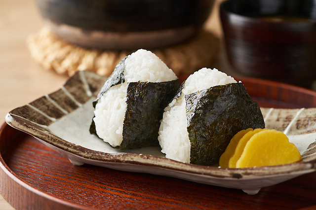 【日本の和食文化】おにぎりの歴史とその魅力