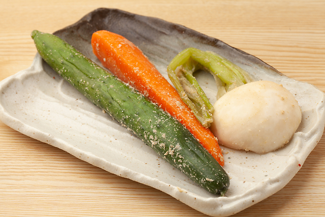 【野菜の栄養素が3倍アップ】自宅で簡単にできる「ぬか漬け」のメリット
