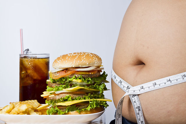 【管理栄養士が教える】つい食べ過ぎている高カロリー食材ベスト3