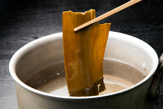 【日本の味】「出汁」を上手に使い分けておうちの和食をもっと美味しく！