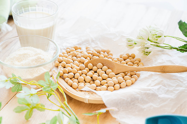 【女性の健康のために】大豆の栄養素とレシピ3選