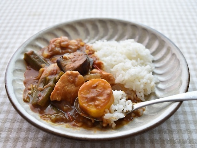 ダイエット中でもok 管理栄養士が カレー を食べても太らないコツを伝授 ダイエットプラス